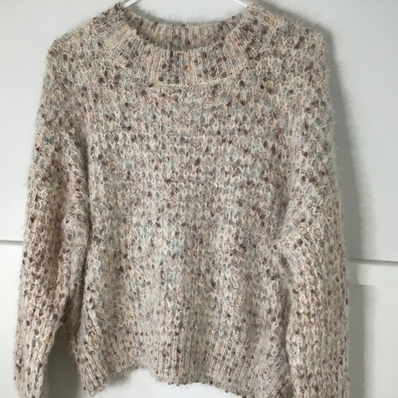 Hem & Thread Oatmeal Confetti Speckled Eyelash Sweater with Bishop Sleev… - Picture 7 of 14